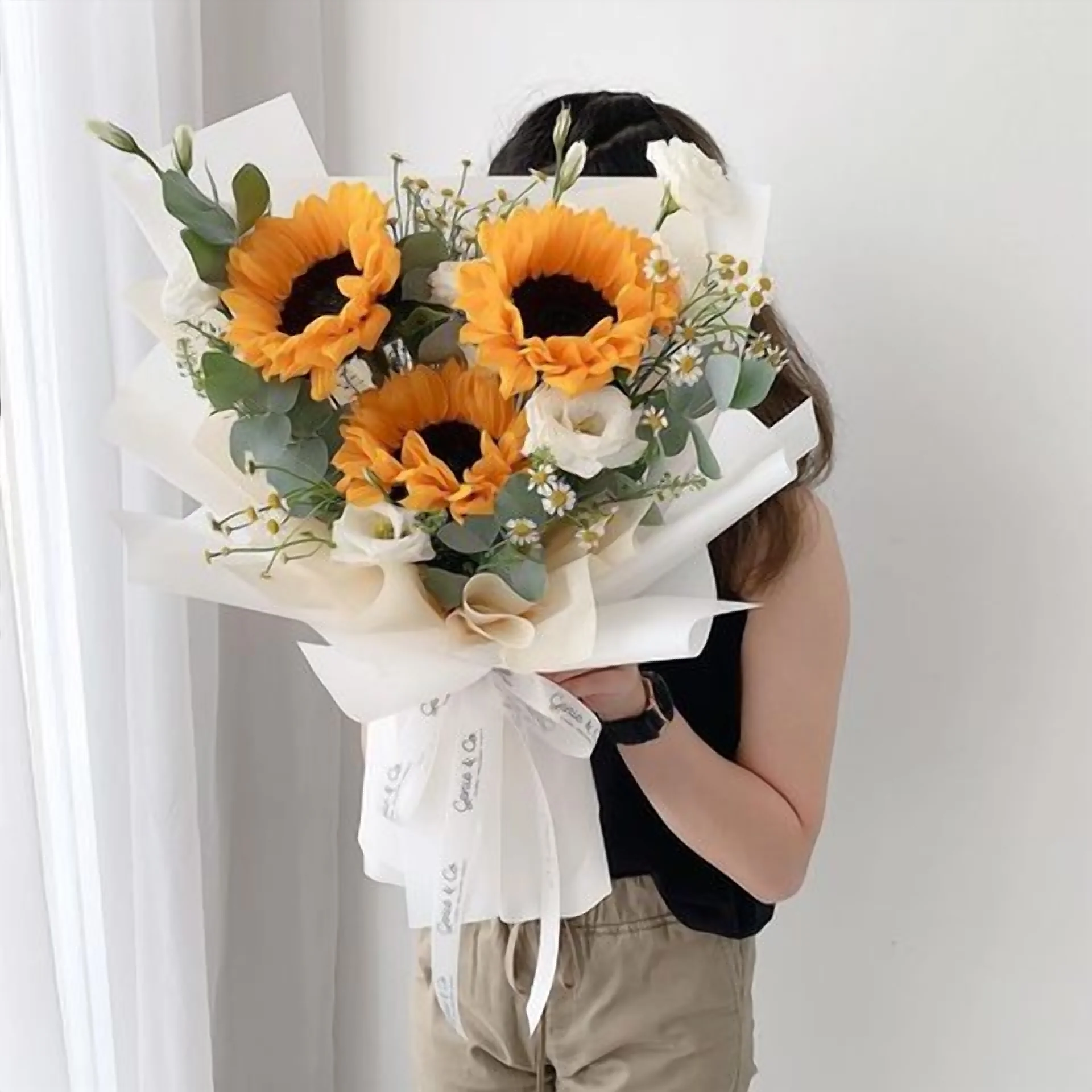 Girasoles Garden · 3 girasoles